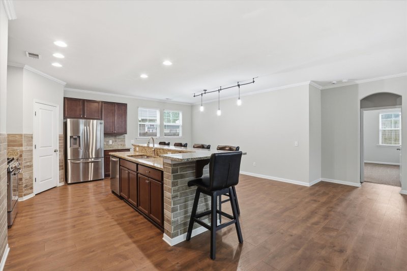 Property image 3 of 536 Man O War Lane in Fairmont South, Moncks Corner, SC 29461