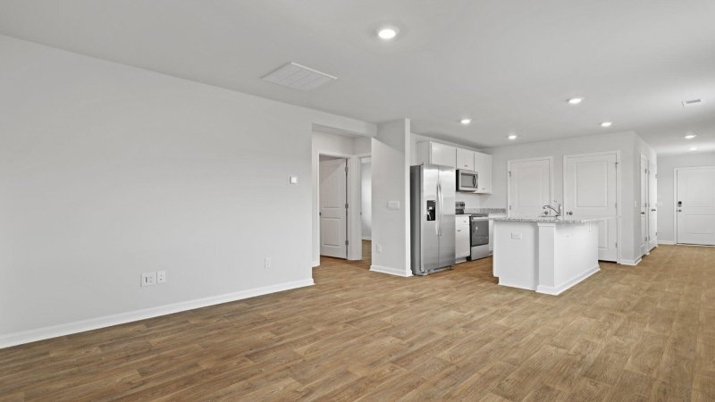 Property image 5 of 447 Tulip Poplar Drive in Carolina Groves, Moncks Corner, SC 29461