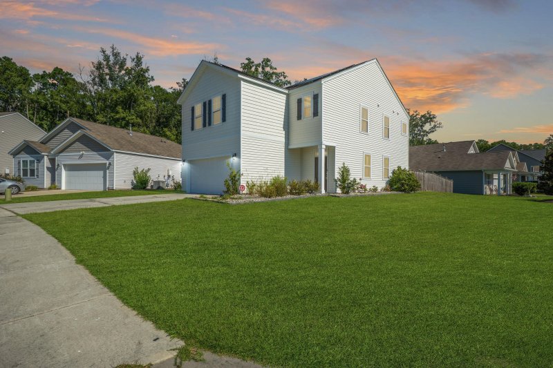 Spring Grove, Moncks Corner community