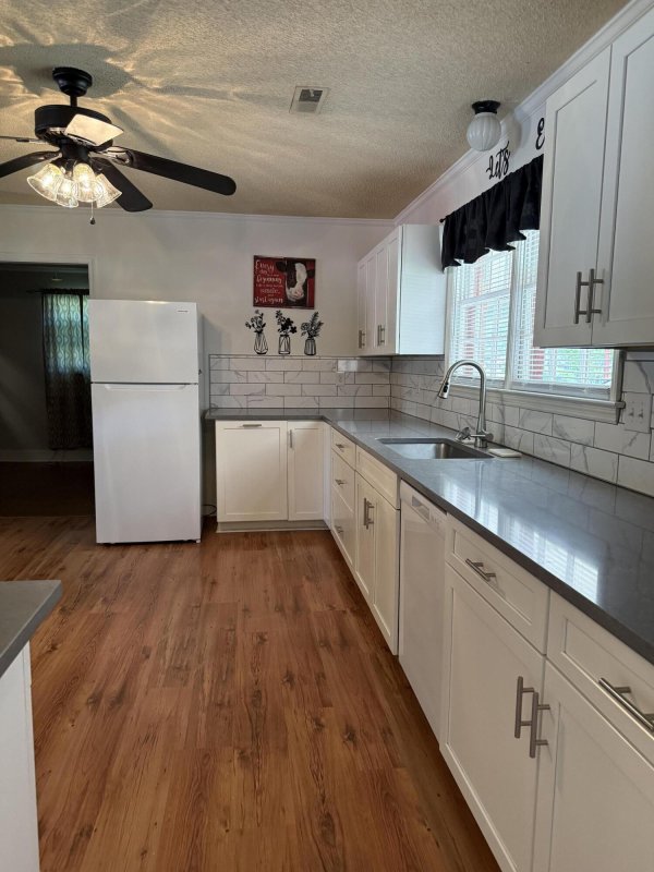 Property image 3 at 7724 Linsley Drive, North Charleston, SC 29418