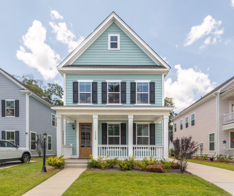 1150 Oak Bluff Avenue