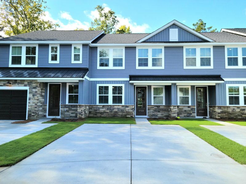 7723 Park Gate Drive