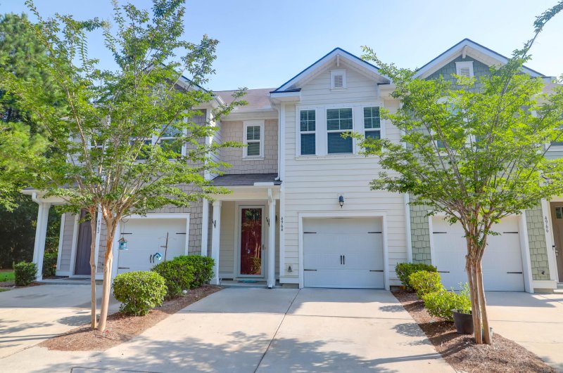 Property image 3 of 4964 Hay Bale Court in Wescott Plantation, Summerville, SC 29485