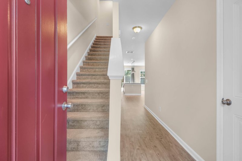 Property image 5 of 4964 Hay Bale Court in Wescott Plantation, Summerville, SC 29485