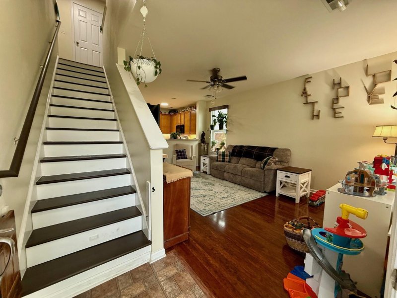 Property image 2 of 1604 Rising Mist Drive in Drakesborough, Summerville, SC 29483