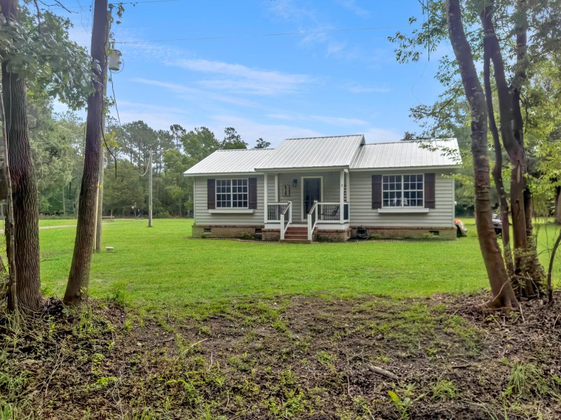 Property image 2 of 416 Jelly Rolls Road in Cordesville Area, Moncks Corner, SC 29461