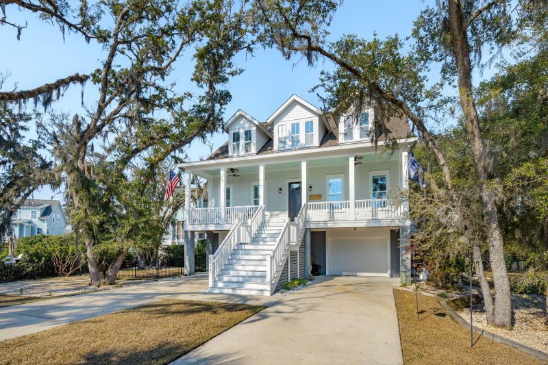 Property image 3 at 2514 Bullock Guard Drive, Johns Island, SC 29455