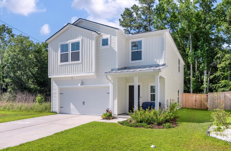 Property image 2 at 735 Jancus Street, Charleston, SC 29414