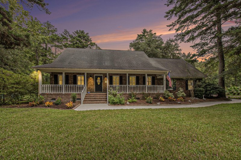 Property image 2 of 5942 Kelseys Mill Road in Ropers Run, Ravenel, SC 29470
