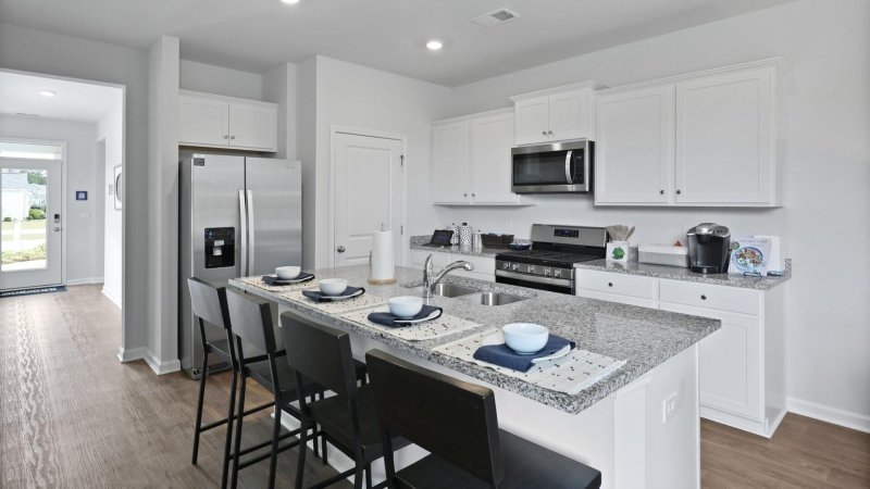 Property image 5 of 781 Long Bluff Road in Cane Bay Plantation, Summerville, SC 29486