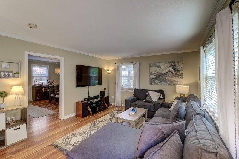 Property image 5 at 415 Parkdale Drive 8f, Charleston, SC 29414