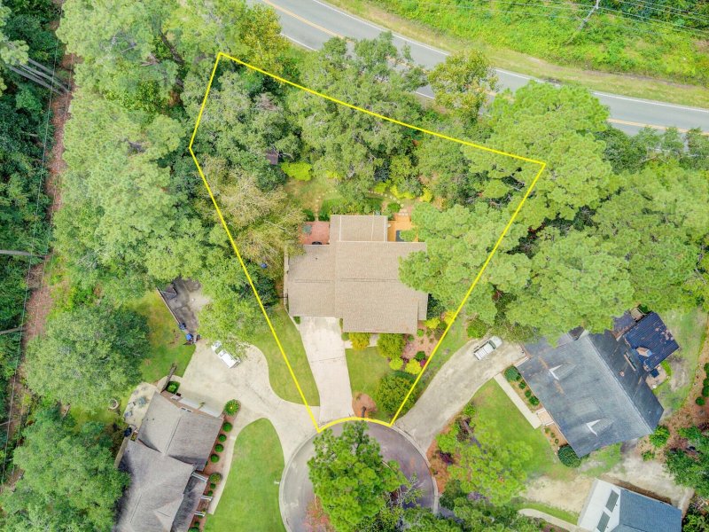 Property image 5 of 207 Quinby Street in Gadsden Manor, Summerville, SC 29483