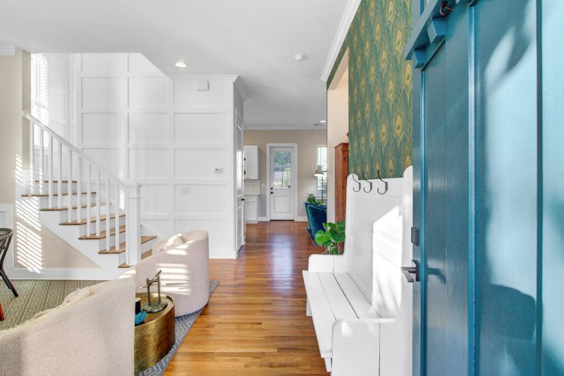 Property image 5 of 1086 Buist Avenue in Park Circle, North Charleston, SC 29405