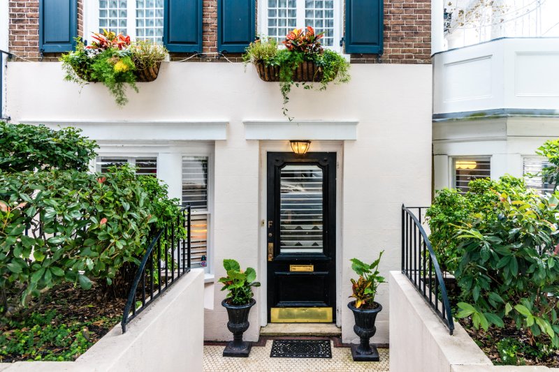 Property image 3 at 55 Hasell Street F, Charleston, SC 29401