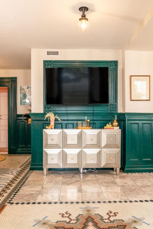 Property image 5 at 55 Hasell Street F, Charleston, SC 29401