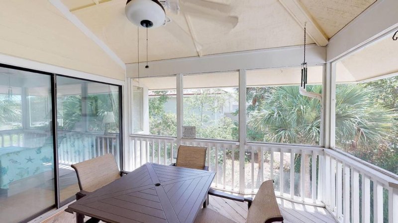 Property image 4 at 6 Ocean Park Court, Isle of Palms, SC 29451