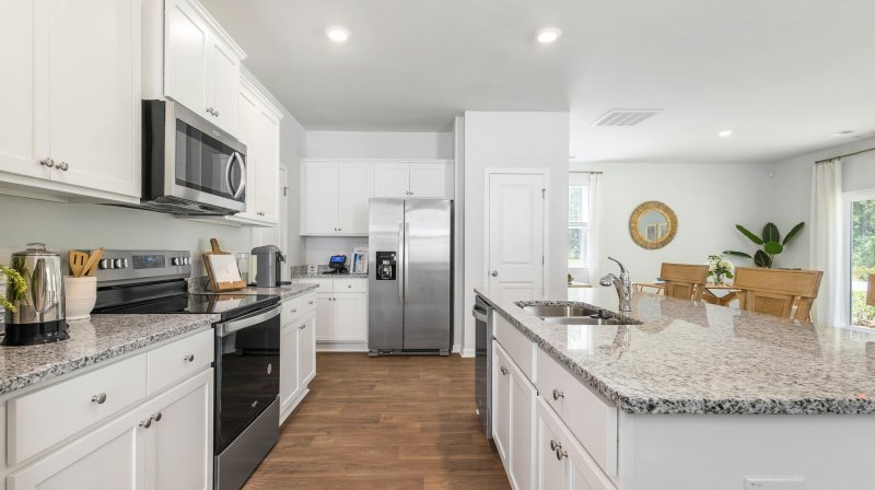 Property image 3 of 2267 Macallan Boulevard in Hillcrest, Ravenel, SC 29470