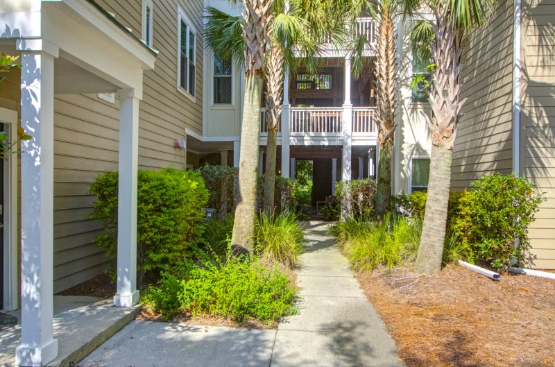 2134 Egret Crest Lane