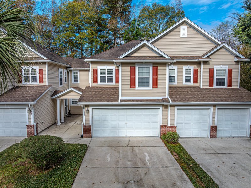 5150 Trump Street 1202