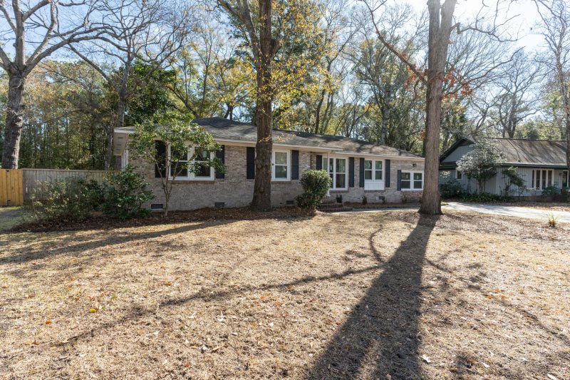 Property image 3 of 1239 Wappetaw Place in Parish Place, Mount Pleasant, SC 29464