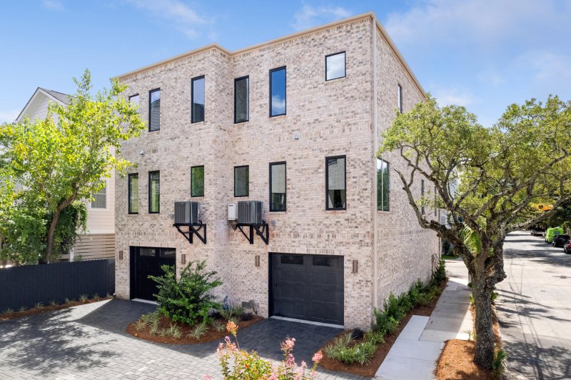 Property image 5 at 48 Cooper Street, Charleston, SC 29403