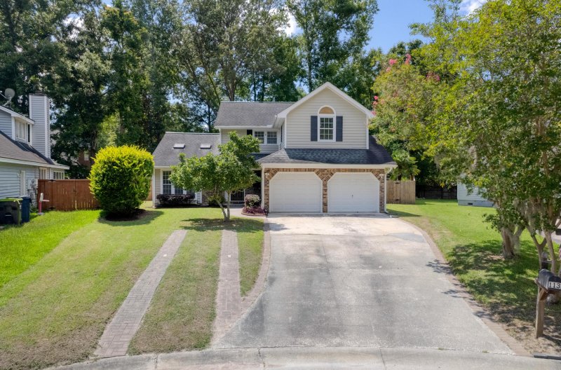 Property image 2 at 113 River Oak Lane, North Charleston, SC 29418