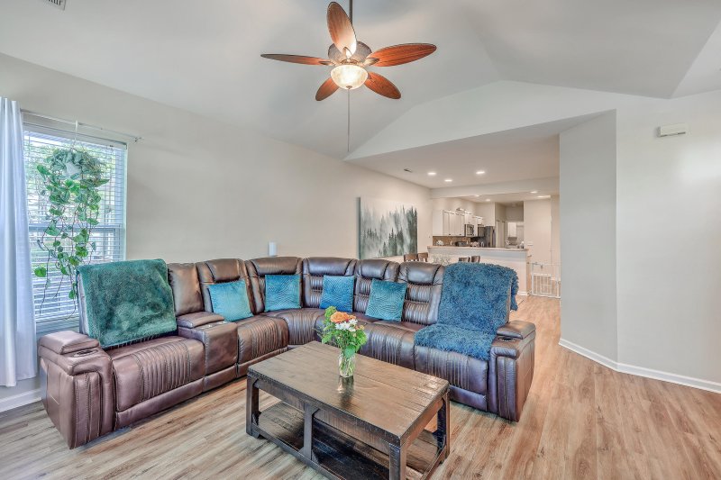 Property image 2 of 8800 Dorchester Road 504 in Villas at Charleston Park, North Charleston, SC 29420