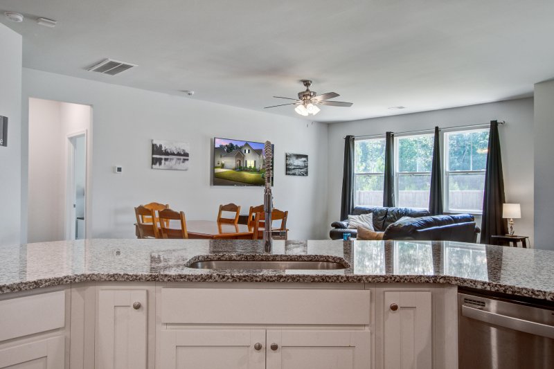 Property image 4 of 423 Squire Pope Road in Cane Bay Plantation, Summerville, SC 29486