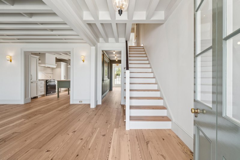 Property image 5 of 55 Concord Street in South of Broad, Charleston, SC 29401