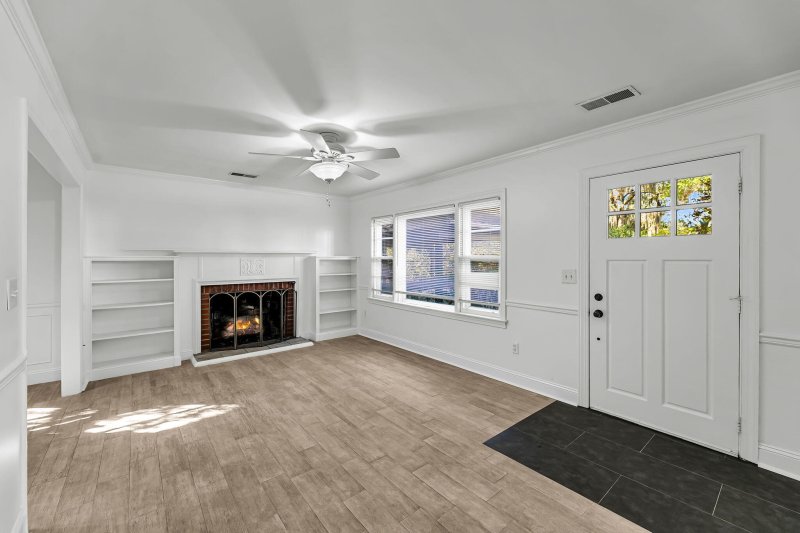 Property image 3 of 706 Sterling Drive in Eastwood, Charleston, SC 29412