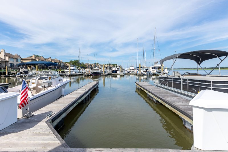 Property image 2 of 1880 Andell Bluff Boulevard 20 in Bohicket Marina, Seabrook Island, SC 29455