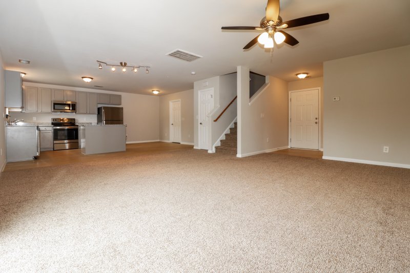 Property image 2 of 8285 Little Sydneys Way in Baker Plantation, North Charleston, SC 29406