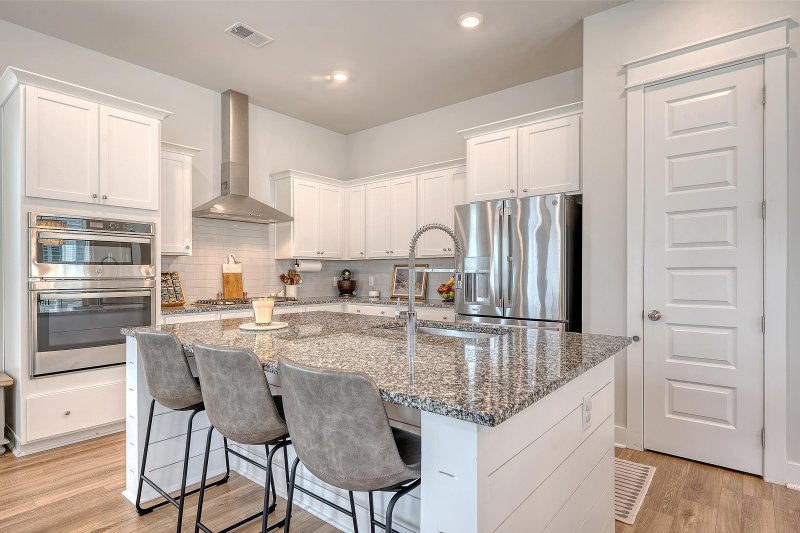 Property image 2 of 1382 Clay Field Trail in Summers Corner, Summerville, SC 29485