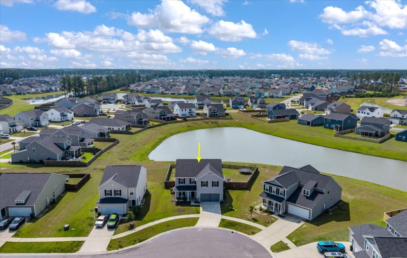 Property image 3 of 409 Trevi Lane in Cane Bay Plantation, Summerville, SC 29486