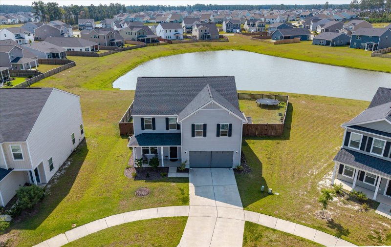 Property image 4 of 409 Trevi Lane in Cane Bay Plantation, Summerville, SC 29486