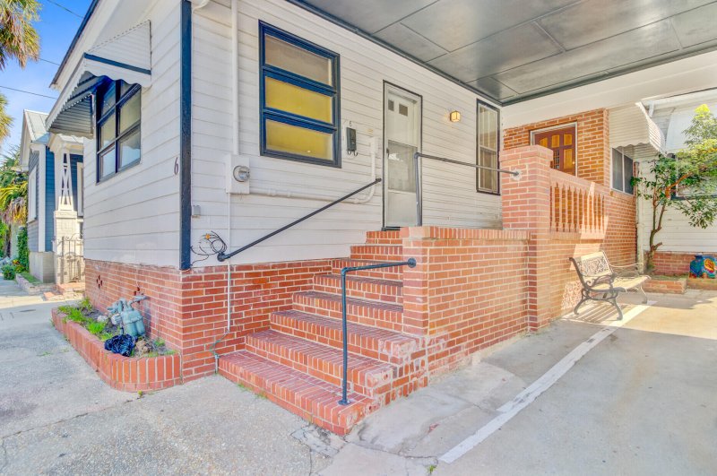 Property image 3 at 6 Dewey Street, Charleston, SC 29403
