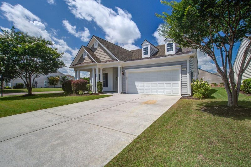 Property image 3 of 129 Schooner Bend Avenue in Cane Bay Plantation, Summerville, SC 29486