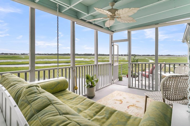 Property image 3 of 250 Little Oak Island Drive in Little Oak Island, Folly Beach, SC 29439
