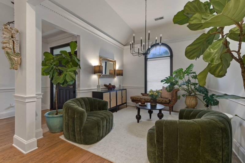 Property image 3 of 720 Hunt Club in Hunt Club, Charleston, SC 29414