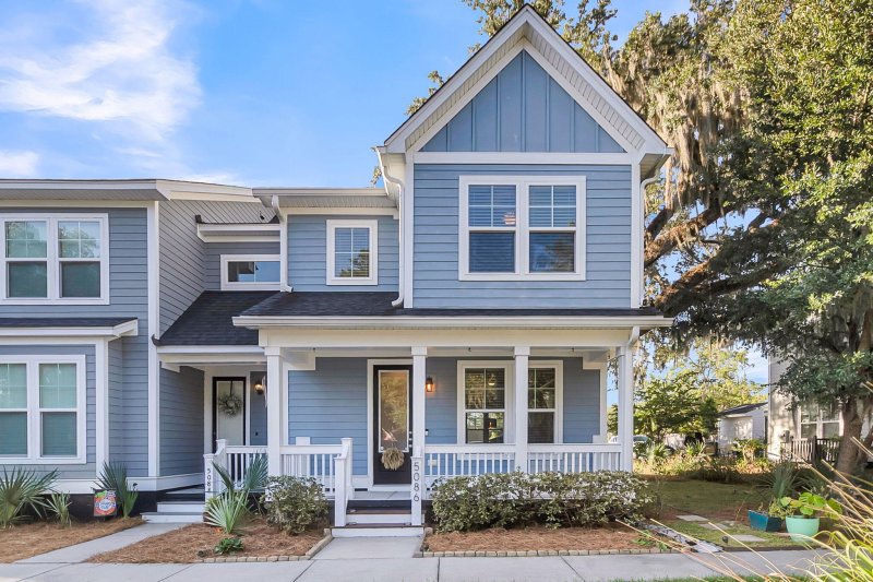 5086 E East Liberty Park Circle