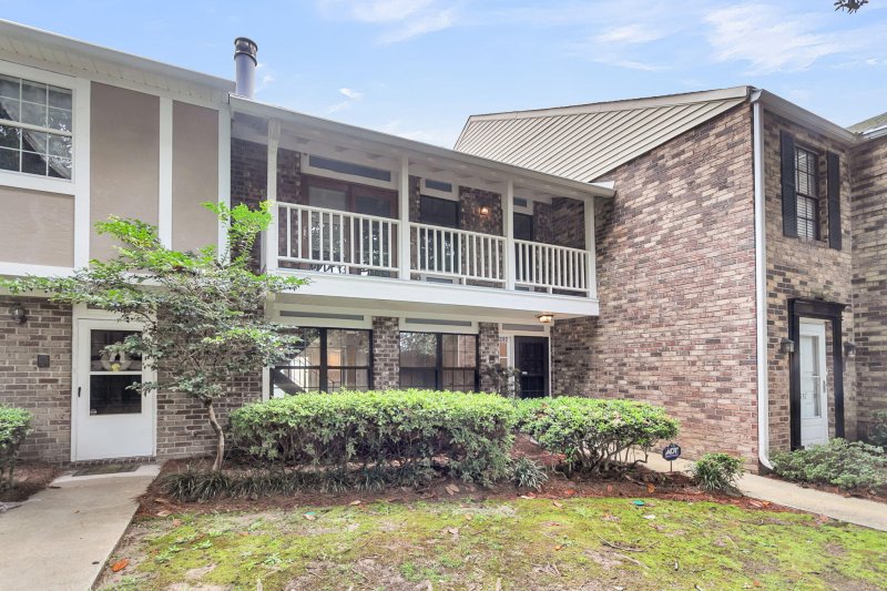 Property image 2 of 2939 Cathedral Lane in Old Towne Villas, Charleston, SC 29414