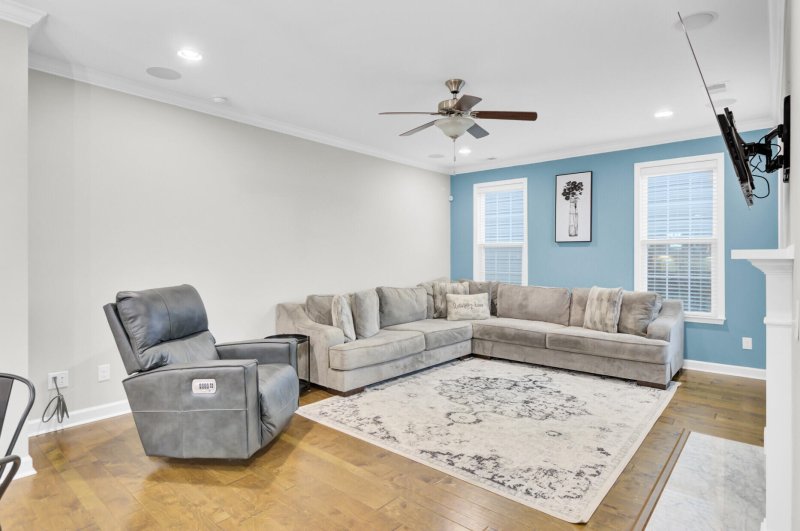 Property image 4 of 242 Saxony Loop in Cane Bay Plantation, Summerville, SC 29486