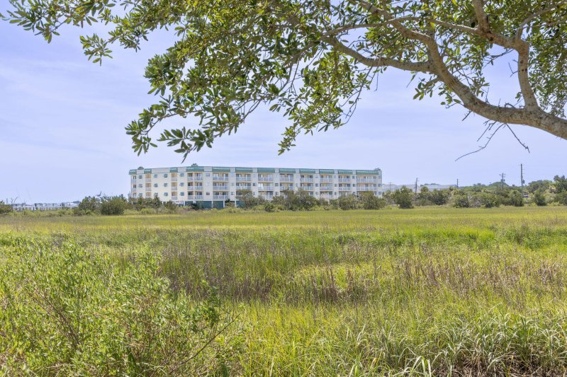 Property image 2 of 3701 Dock Site Road 105 in Bay Creek Villas, Edisto Island, SC 29438