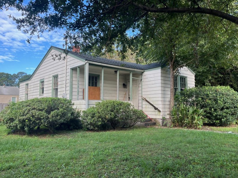 Property image 2 at 2698 Olympia Avenue, North Charleston, SC 29405