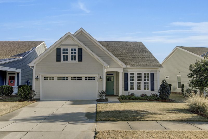 3139 Cross Vine Lane