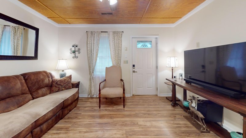 Property image 3 of 2677 Louise Drive in Waylyn, North Charleston, SC 29405