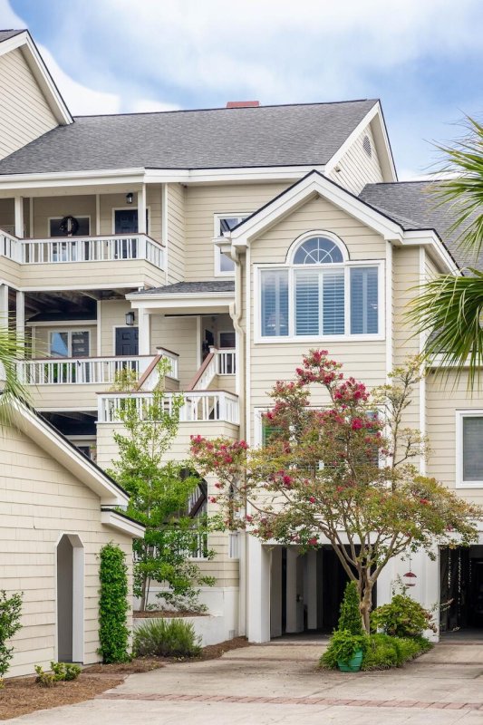 Property image 4 of 1551 Ben Sawyer Boulevard J in Simmons Pointe, Mount Pleasant, SC 29464