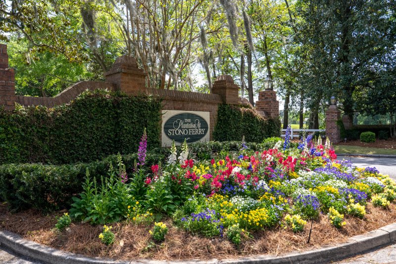 Property image 2 of 5276 7th Green Drive in Stono Ferry, Hollywood, SC 29449