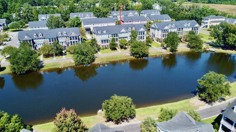 Property image 5 of 2416 Kendall Drive in Carolina Bay, Charleston, SC 29414