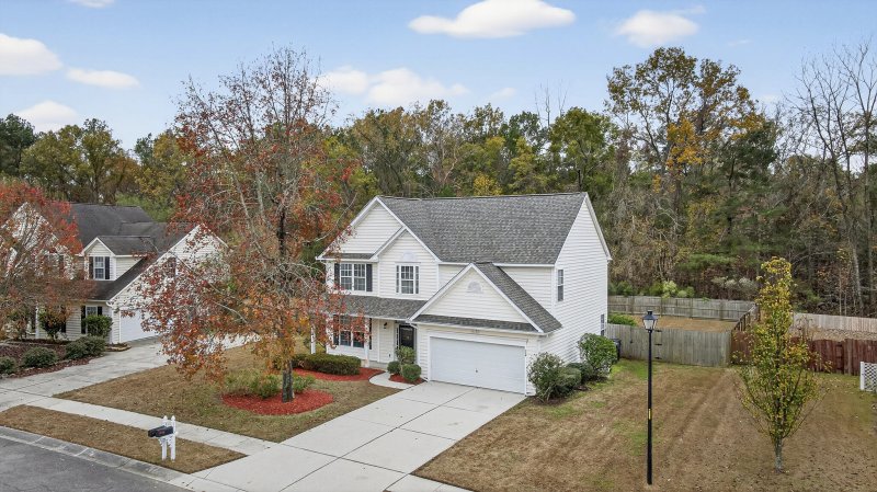 176 Thousand Oaks Circle